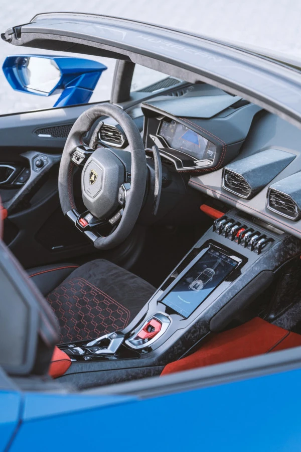  Blue Lamborghini Evo Spyder Photo 8