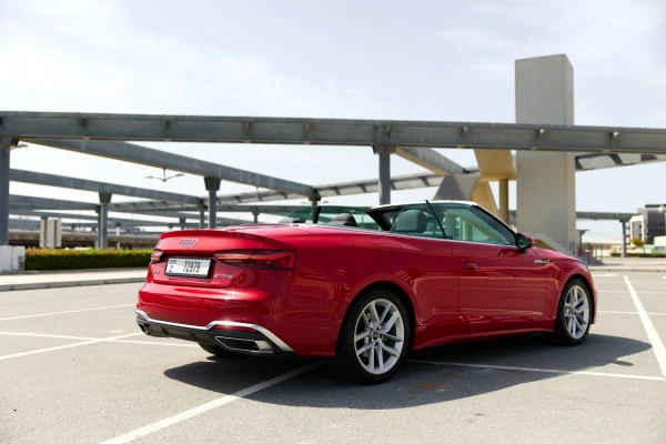  Red Audi A5 Cabrio Photo 2