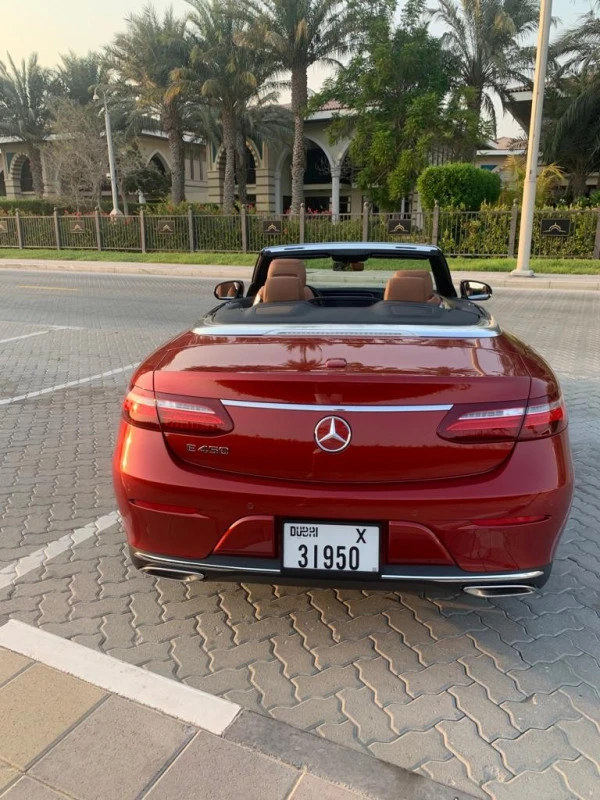  Red Mercedes E450 cabrio Photo 2
