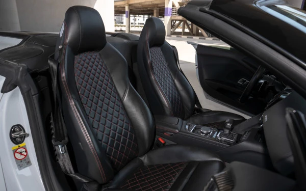  Weiß Audi R8 Spyder Photo 15